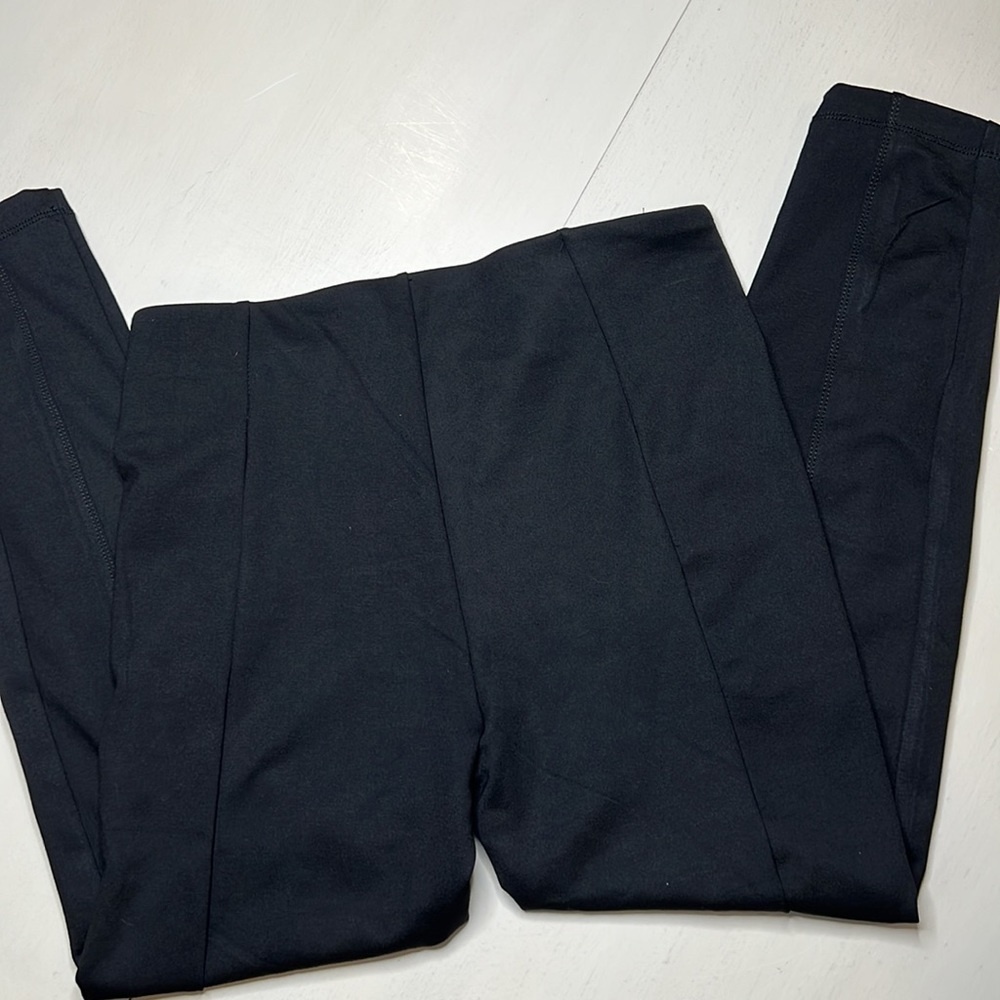 NWT - Zac & Rachel Figure Defining Leggings - Size Medium - Picture 5 of 5